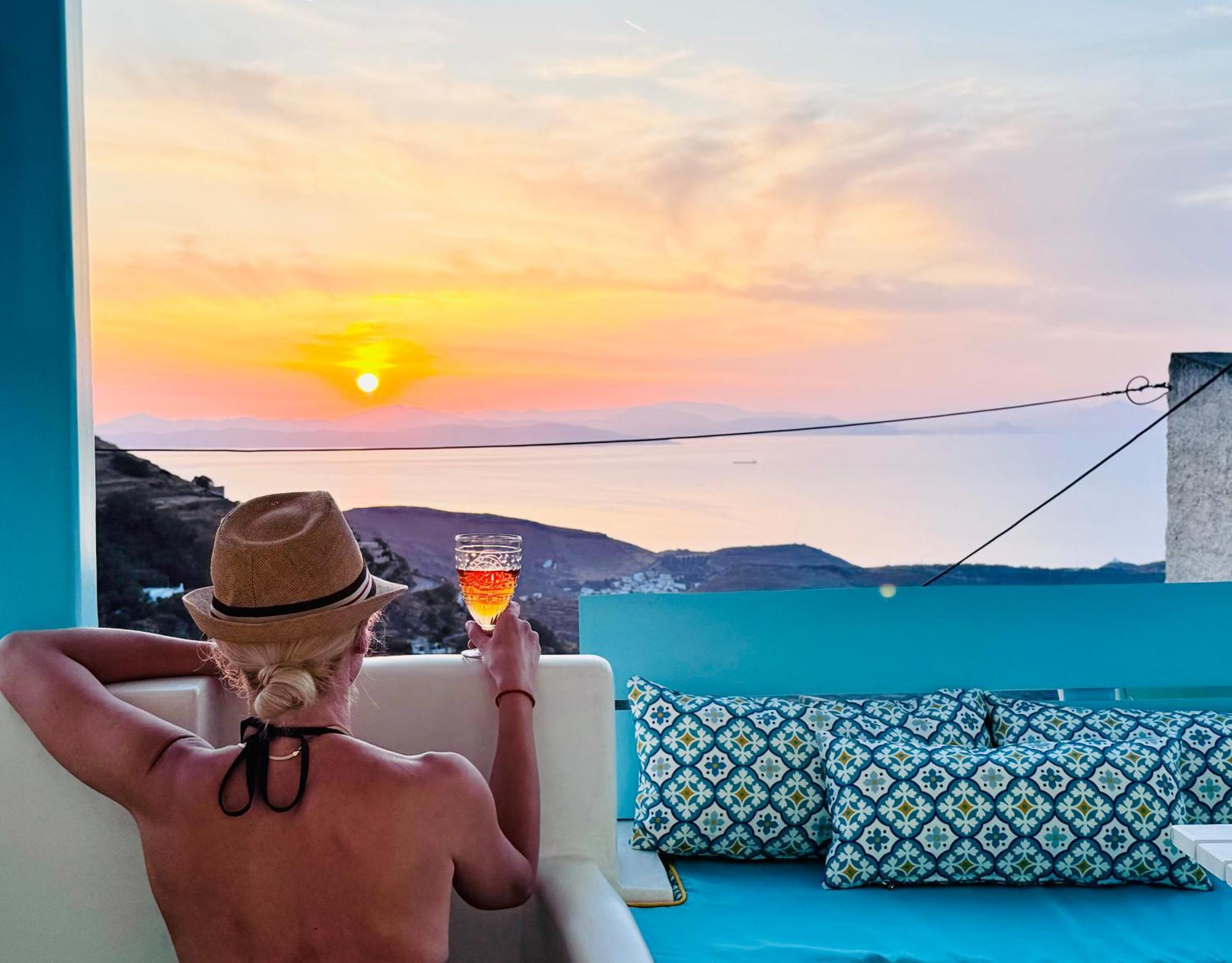 Summer Breeze With Sea Views In Loulis Kea! * Ioulis